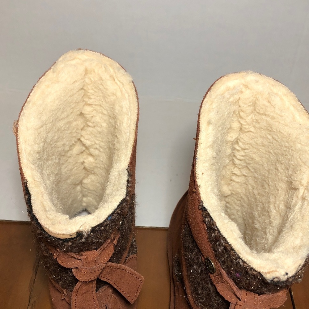 BearPaw Chestnut Suede Winter Boots - Picture 7 of 11